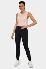 Vutru Ribbed Cropped Sports Tank Top