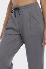 Vutru Classic Sleek Straight Fit Pants