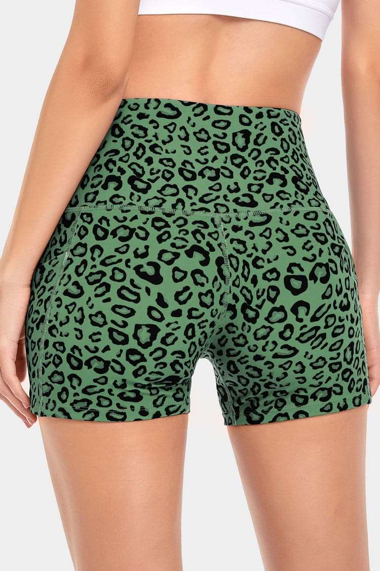 Vutru High-Waist Green Leopard Yoga Shorts VUTRU